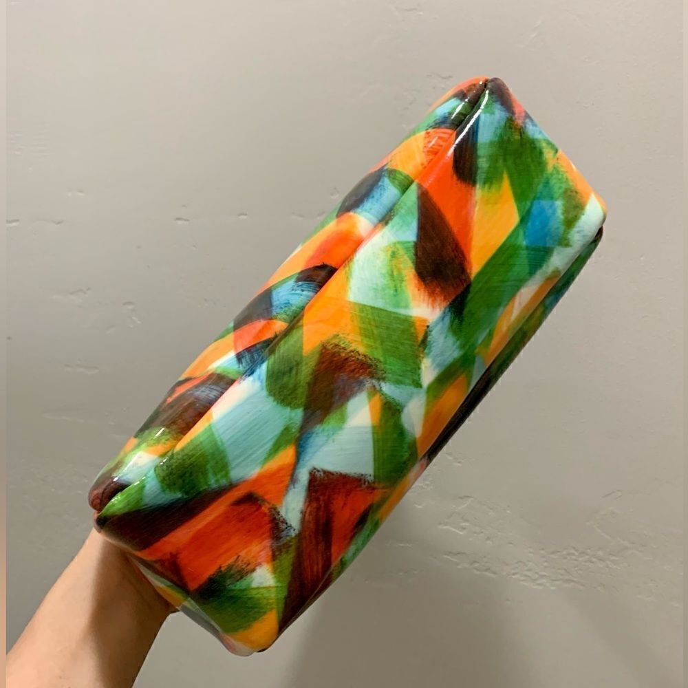 Handmade Genuine Leather Abstract Print “Birds” Kisslock Wristlet/Crossbody - Picture 14 of 17